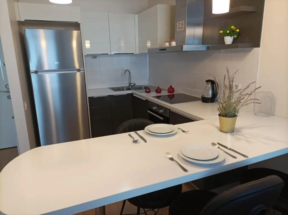 Apartment Mall Of Istanbul Full 1+1 Turkey